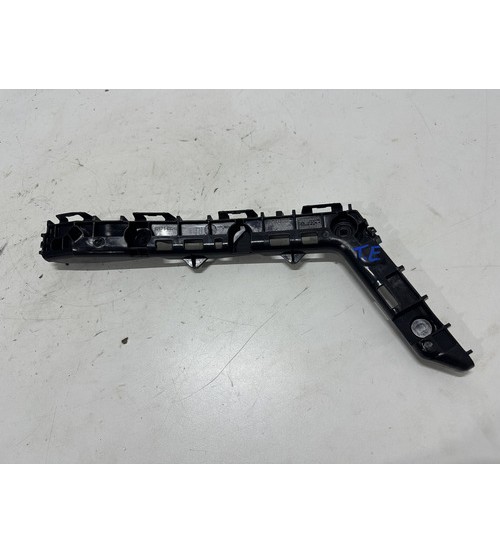 Guia Parachoque Tras/esq Toyota Corolla Altis 2020