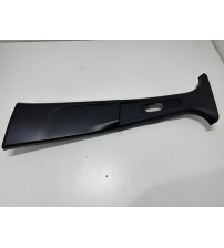 Acabamento Coluna Central Esquerda Fiat Fastback Abarth 2023