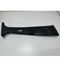 Acabamento Coluna Central Direita Fiat Fastback Abarth 2023