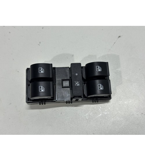 Botão Vidro Elétrico Dian/esq Fiat Fastback Abarth 2023