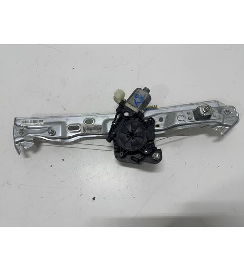 Maquina De Vidro Tras/dir Fiat Fastback Abarth 2023