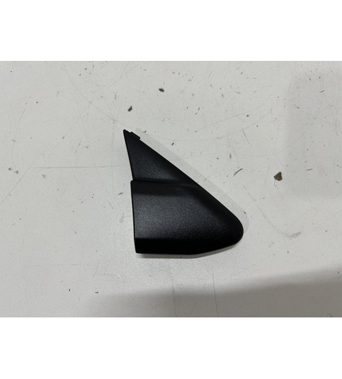 Acabamento Externo Paralama Direito Fiat Fastback 2023