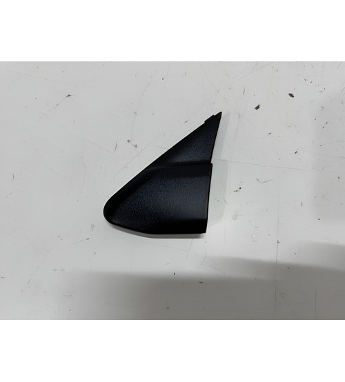 Acabamento Externo Paralama Esquerdo Fiat Fastback 2023