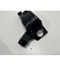 Guia Parachoque Tras/esq Fiat Fastback Abarth 2023