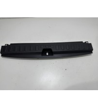 Acabamento Interno Inferior Porta Mala Gm Equinox Premier 22