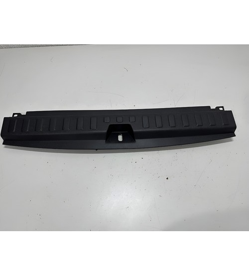 Acabamento Interno Inferior Porta Mala Gm Equinox Premier 22
