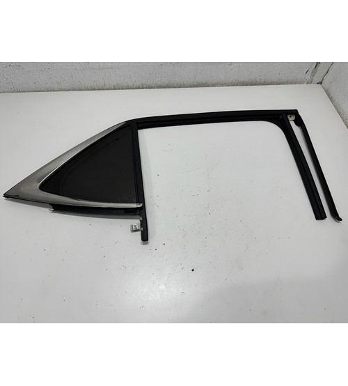 Vidro Fixo Da Porta Tras/dir Gm Equinox Premier 2022