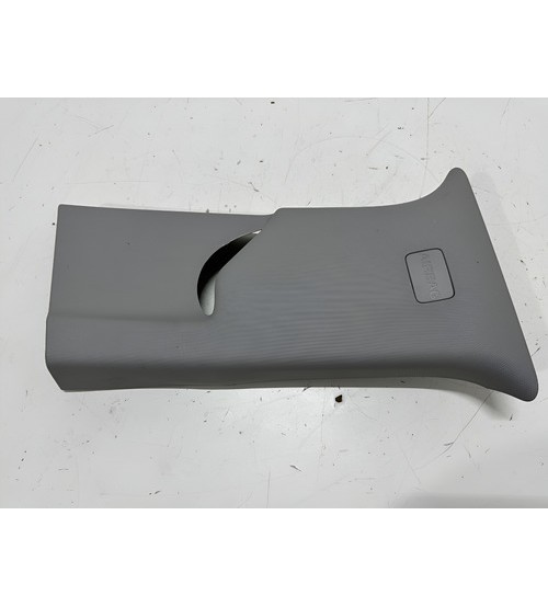 Acabamento Coluna Central Direita Gm Equinox Premier 2022