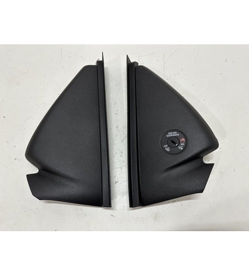 Acabamento Lateral Painel Gm Onix Premier 2024