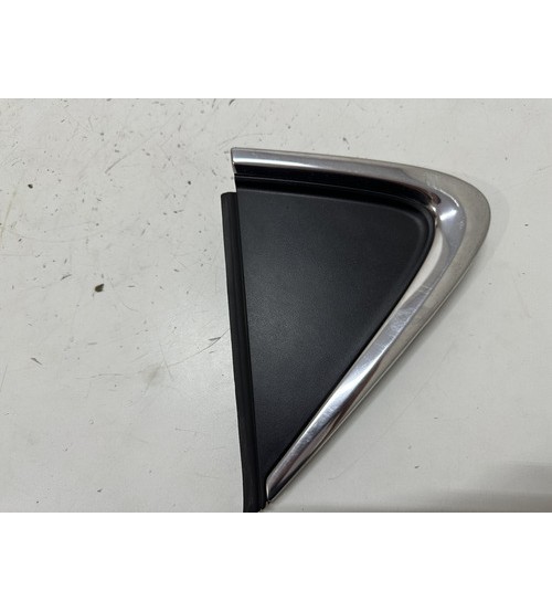 Acabamento Ext. Lateral Tras/dir Gm Onix Premier Hatch 2024
