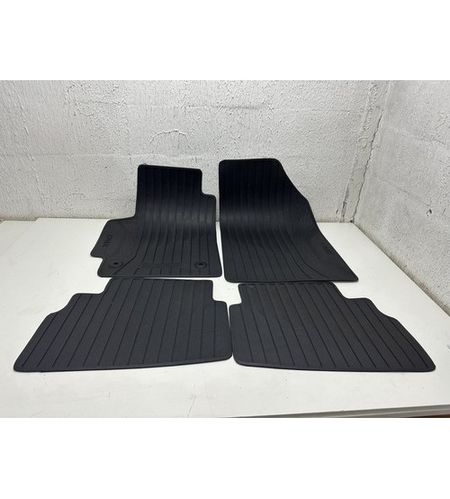 Jogo De Tapetes Originais Gm Onix Premier2 2024