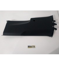 Acabamento Coluna Inferior Esquerda Vw Passat Variant 2013