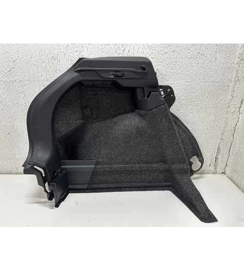 Acabamento Interno Suporte Tampão Tras/esq Vw Polo Hl 2023 Preto