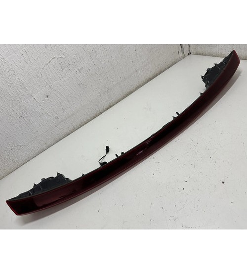 Lanterna Traseira Central Hyundai Hb20 Sense Hatch 2024 Ambos Lados Vermelho