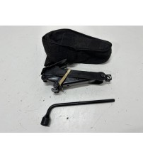 Chave De Roda E Macaco Hyundai Hb20 Sense 2024 Chave De Roda E Macaco Hyundai Hb20 Sense 2024