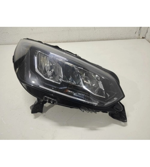 Farol Direito Recuperado Peugeot 2008 Allu T200 2025 Direito/passageiro
